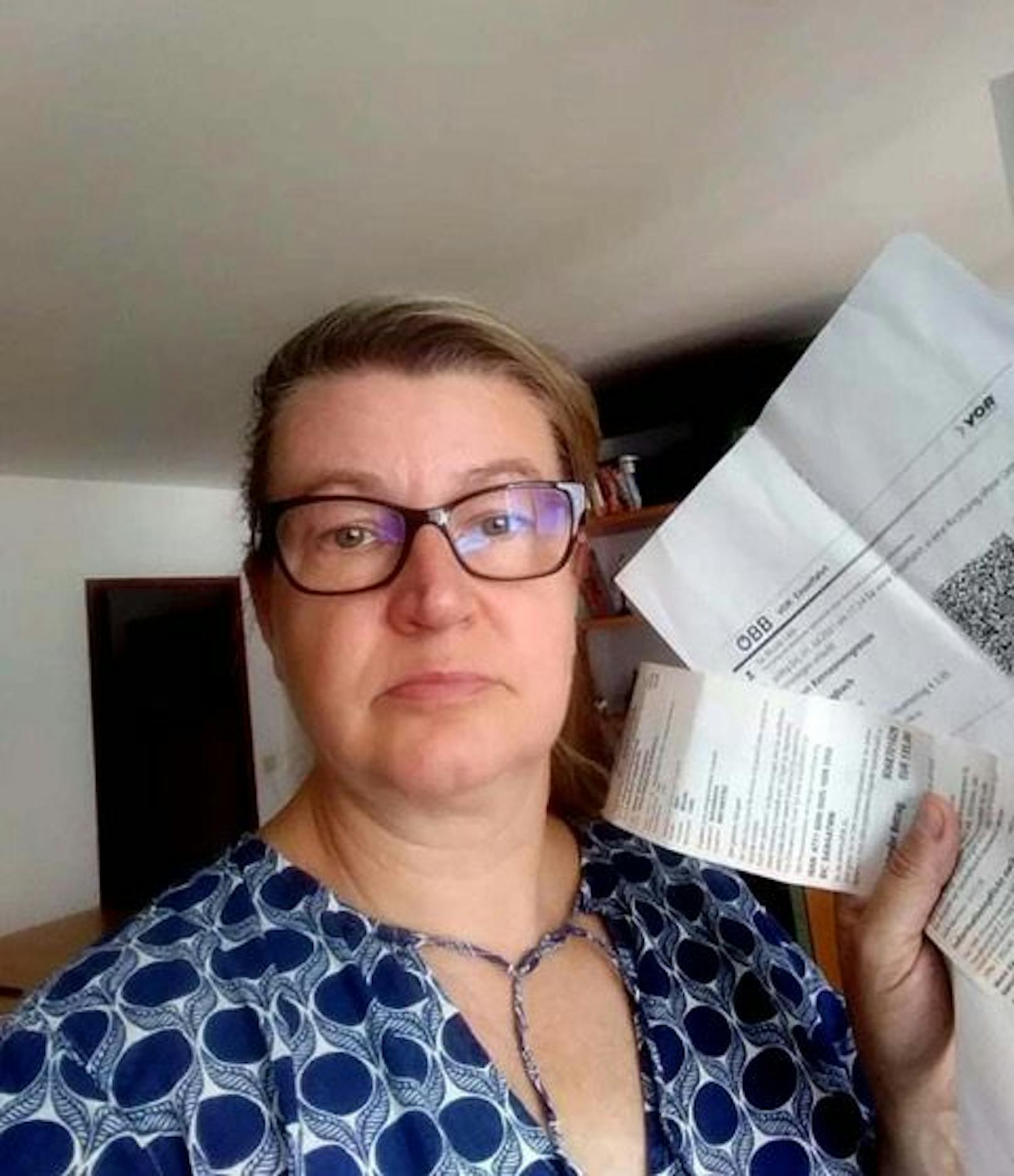 Frau bekam 135 Euro Strafe, weil sie Ticket erst nach Stunden nutzte.
