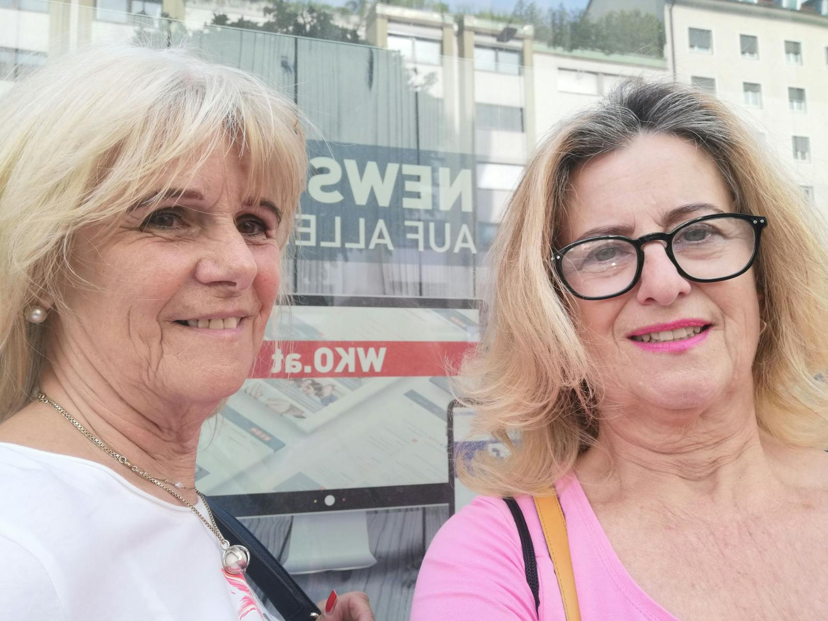 Gerda (r.) und Elfi bei ihrem Wochenendtrip in Innsbruck
