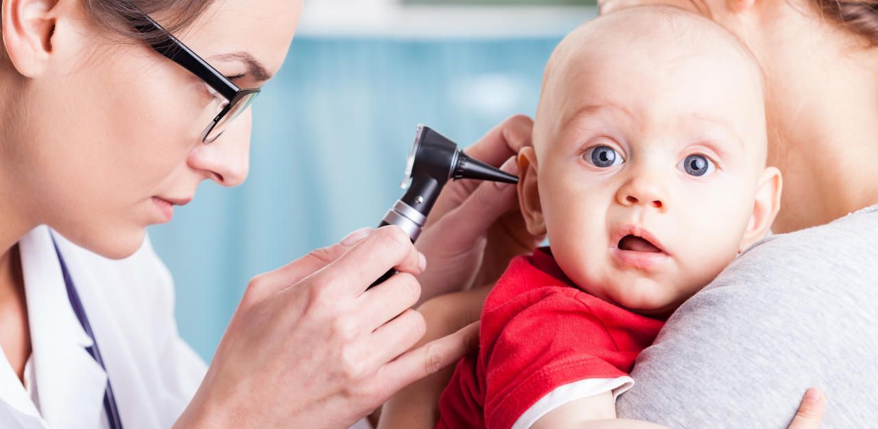Bei Kassen-Kinderärzten kommt es derzeit vermehrt zu langen Wartezeiten.