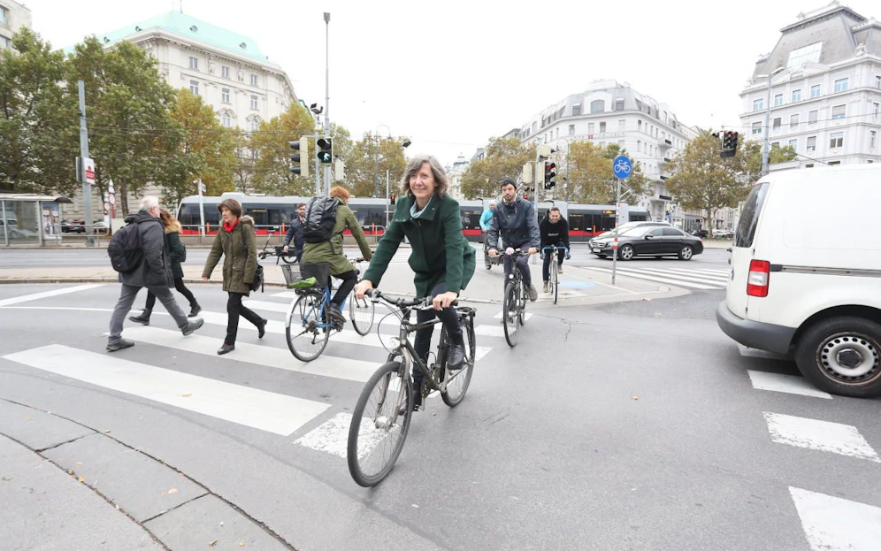 20191028 / neue fahrrad ampel regelung mit vizebÃ?rgermeister birgit hebein / foto: denise auer / tageszeitung heute