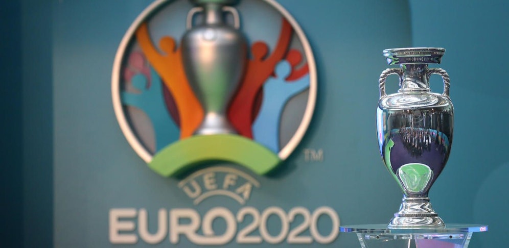 Russland will als Ersatzgastgeber für die EURO in die Bresche springen. 