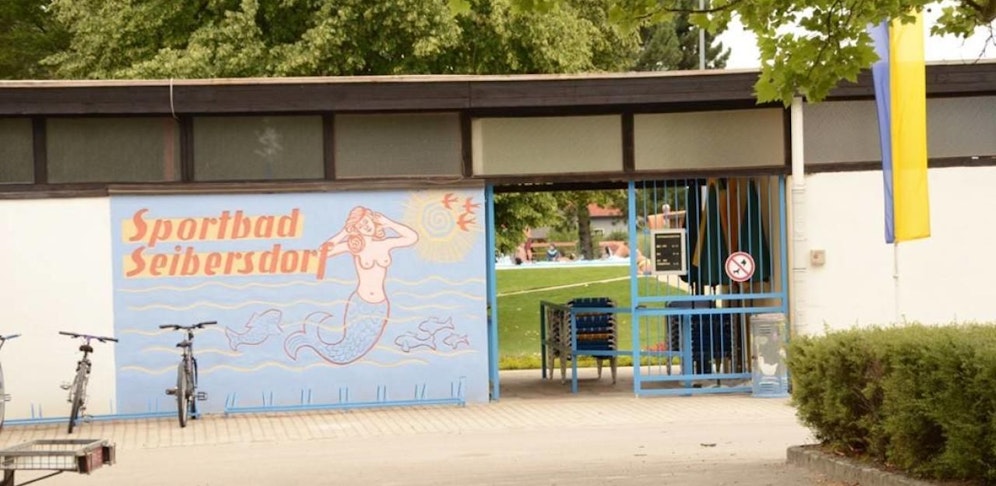 Im Sportbad Seibersdorf ereignete sich ein Badeunfall
