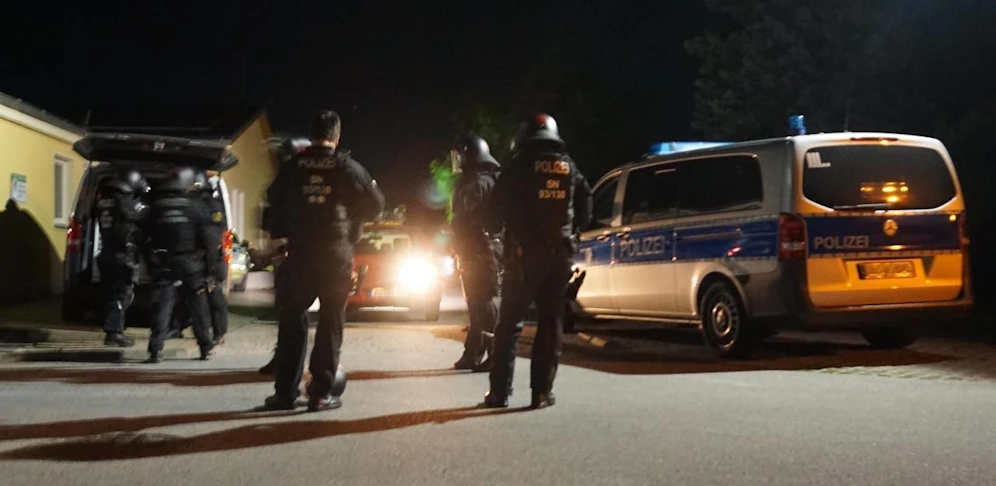 Die Polizei hat rund 300.000 offene Fahndungen.
