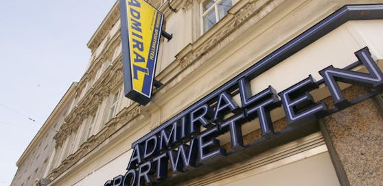 Der Mann überfiel ein Admiral Sportwetten-Cafe in Fürstenfeld