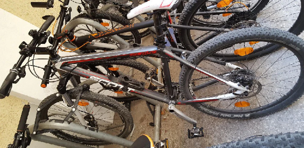 Mit diesen Fahrrädern ist die Polizei in der Linzer Altstadt unterwegs.