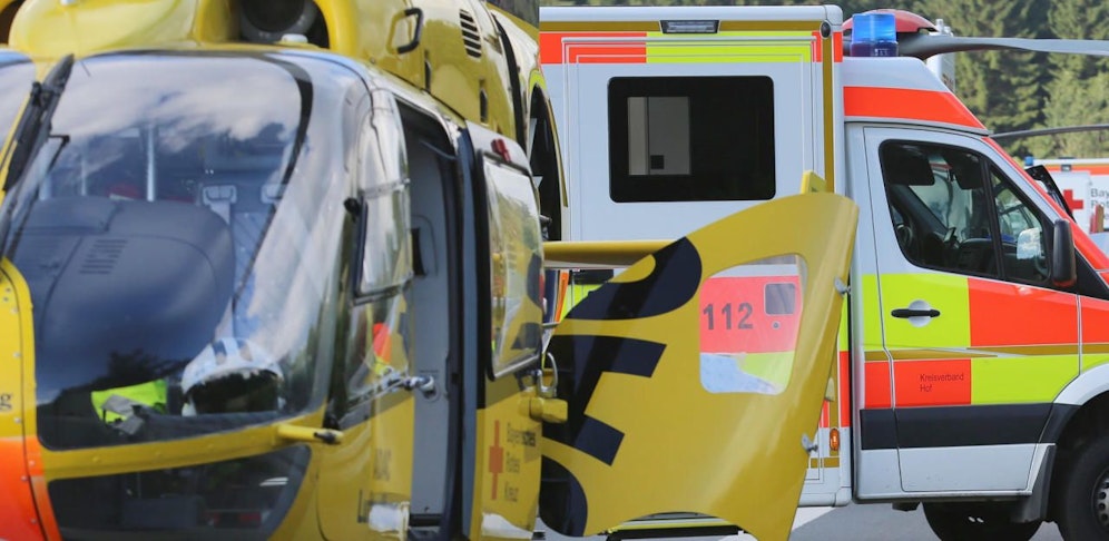 Ein Neunjähriger wurde leicht verletzt, der Unfallverursacher erlitt schwere Verletzungen.