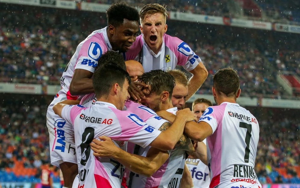 Torschütze Gernot Trauner lässt den LASK jubeln.