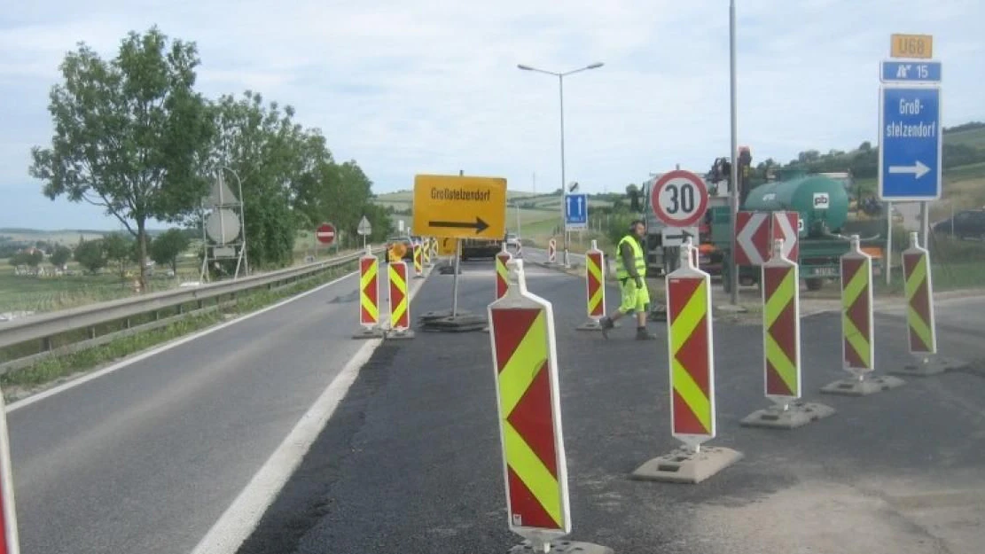 Heute.at - Raser donnert mit 165 km/h über S3 – Führerschein weg