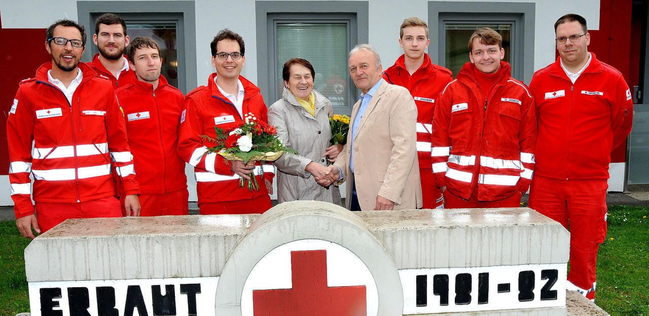 Heute.at - Seniorin dankt jetzt ihren Lebensrettern