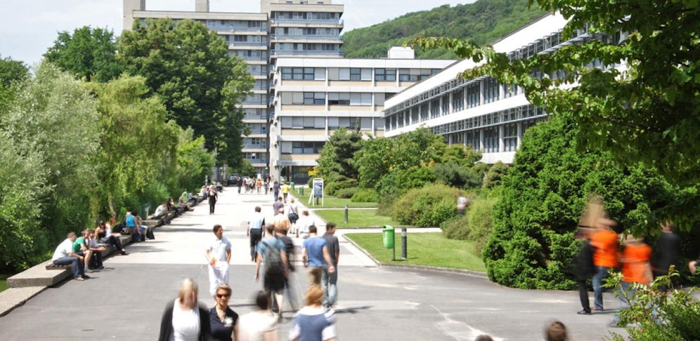 Die Linzer JKU hat sich im internationalen Uni-Ranking um 100 Plätze verbessert.