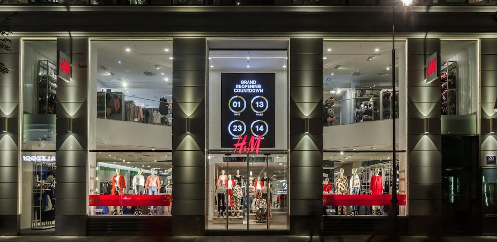 Das H&M-Kaufhaus auf der Kärntner Straße wird am Freitag neu eröffnet. 