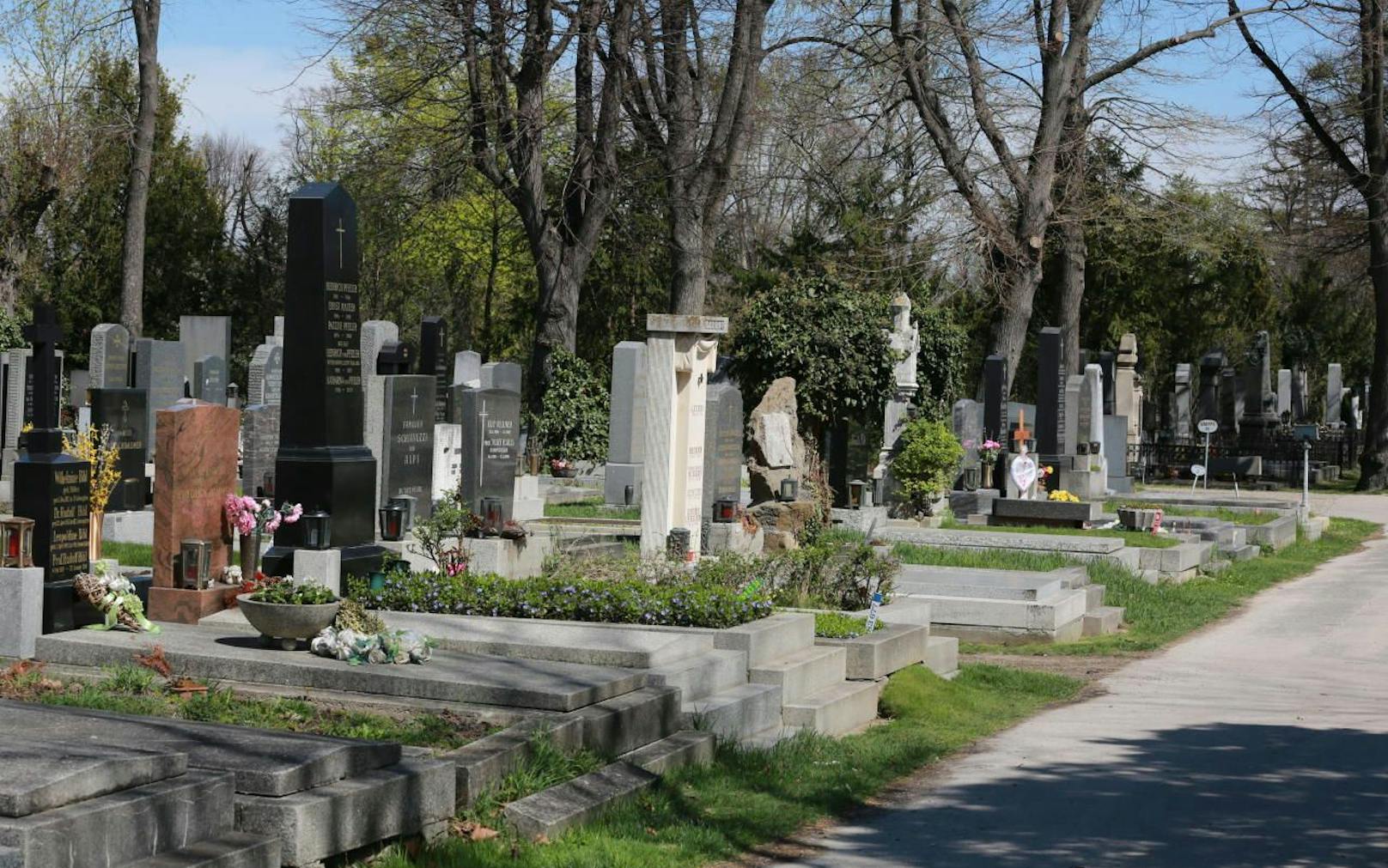 Allerheiligen: Wiener Linien verdichten Friedhofslinien