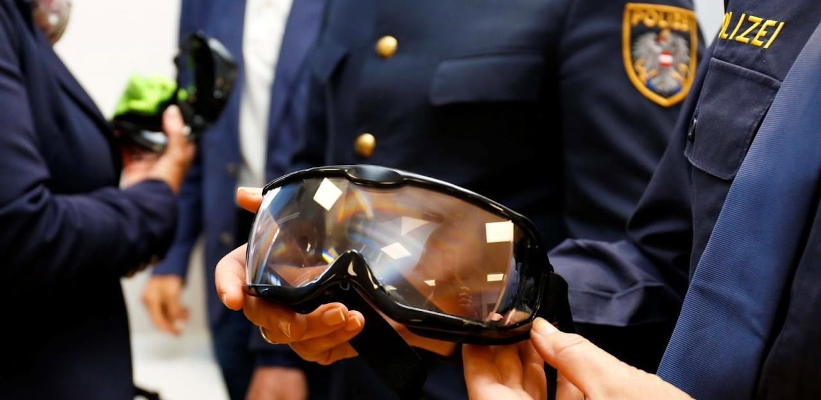 Diese Brille simuliert einen Rausch – Österreich