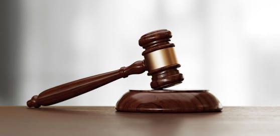 Das Gericht verurteilte den 59-Jährigen zu acht Jahren Haft.