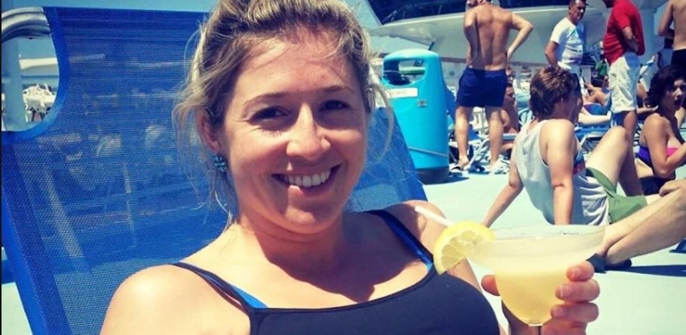 Holly (27) richtet Tipps an die Nachwelt