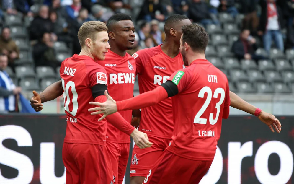 Florian Kainz geigt für Köln auf.