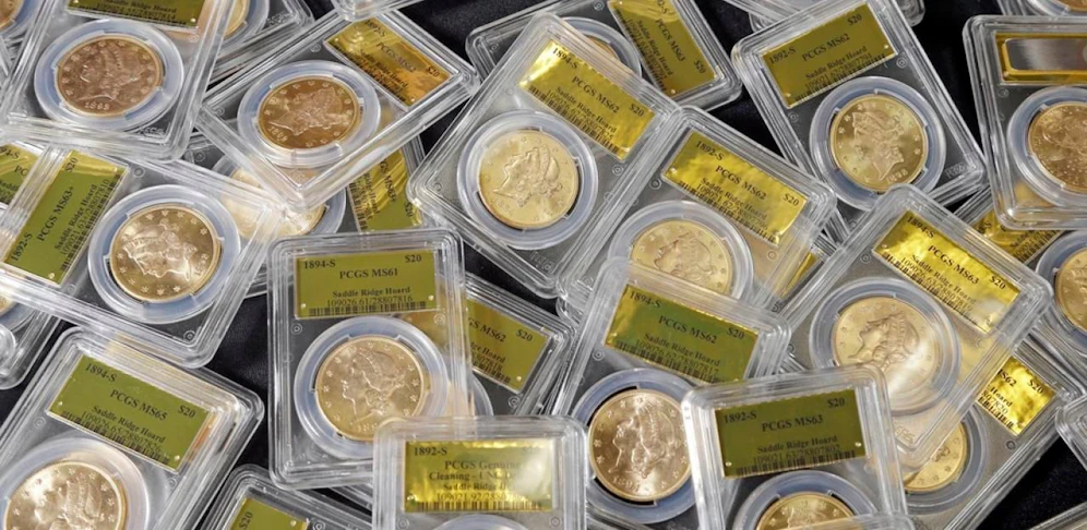 Dem Mann wurden offenbar von der Pflegerin Goldmünzen gestohlen. (Symbolbild)