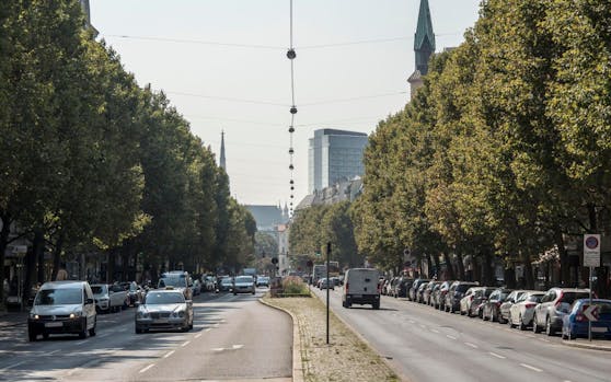 Ist auf der Praterstraße bald eine Spur für Radfahrer reserviert? 