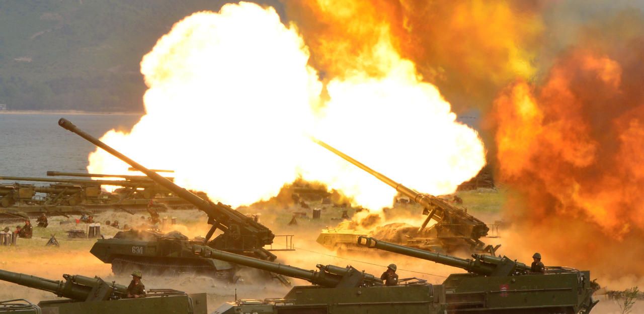 Heute.at - Hier ballern 400  Artilleriegeschütze für Kim