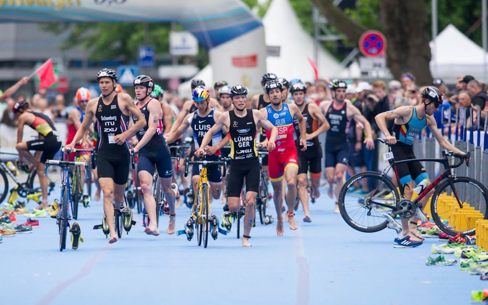 Frech: Der Waliser Triathlet Mark L. (33) beantragte Behindertengeld bei den Behörden und cashte ab. Jetzt wurde er überführt (Symbolbild). 