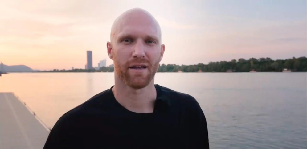 Robert Almer verkündet sein Karriere-Aus.