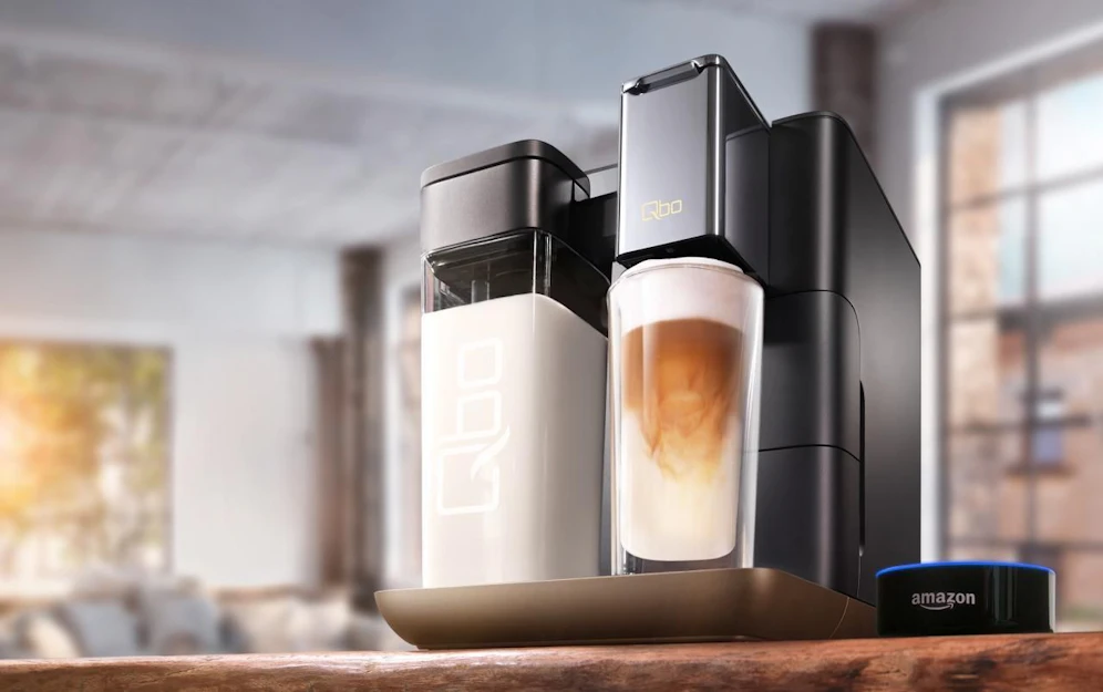 Ein paar Worte genügen und schon wird der gewünschte Kaffee zubereitet.