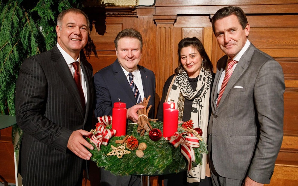 Präs. Walter Ruck, Bürgermeister Michael Ludwig und die beiden Stadträte Veronica Kaup-Hasler und Peter Hanke