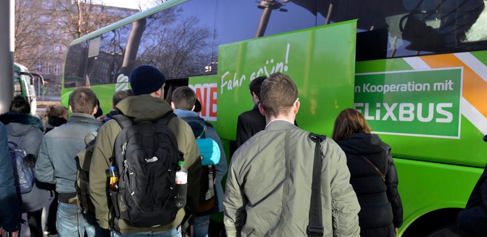 Der Fernbus-Anbieter Flixbus hat ein Problem mit Drogendealern.