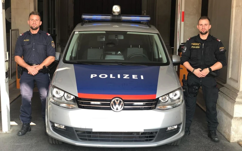 Die Revierinspektoren Andreas und Michael P. wurden auf dem Weg in den Familienurlaub zu Lebensrettern.