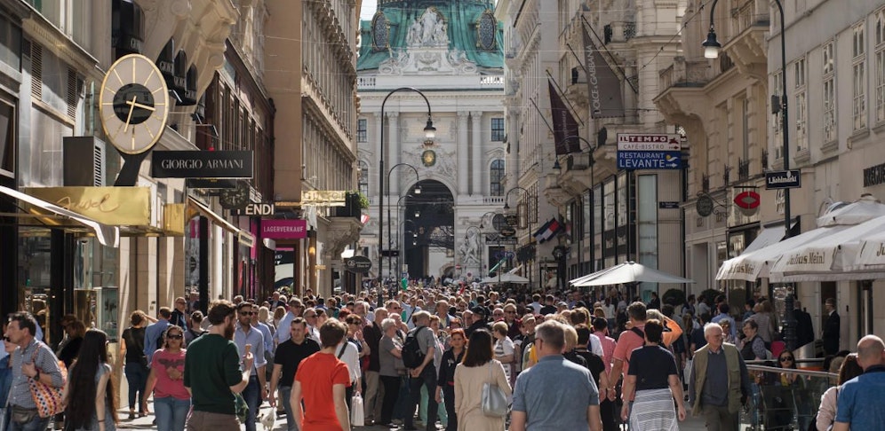 Wer sich nicht impfen lässt, den werde die nächste Infektionswelle treffen, sagt der Experte.