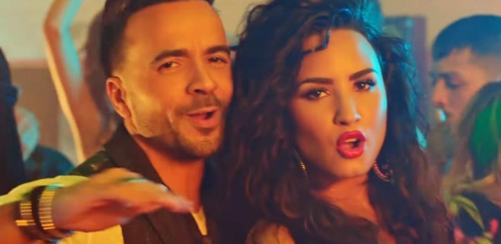 Demi Lovato singt für Luis Fonsi auf Spanisch