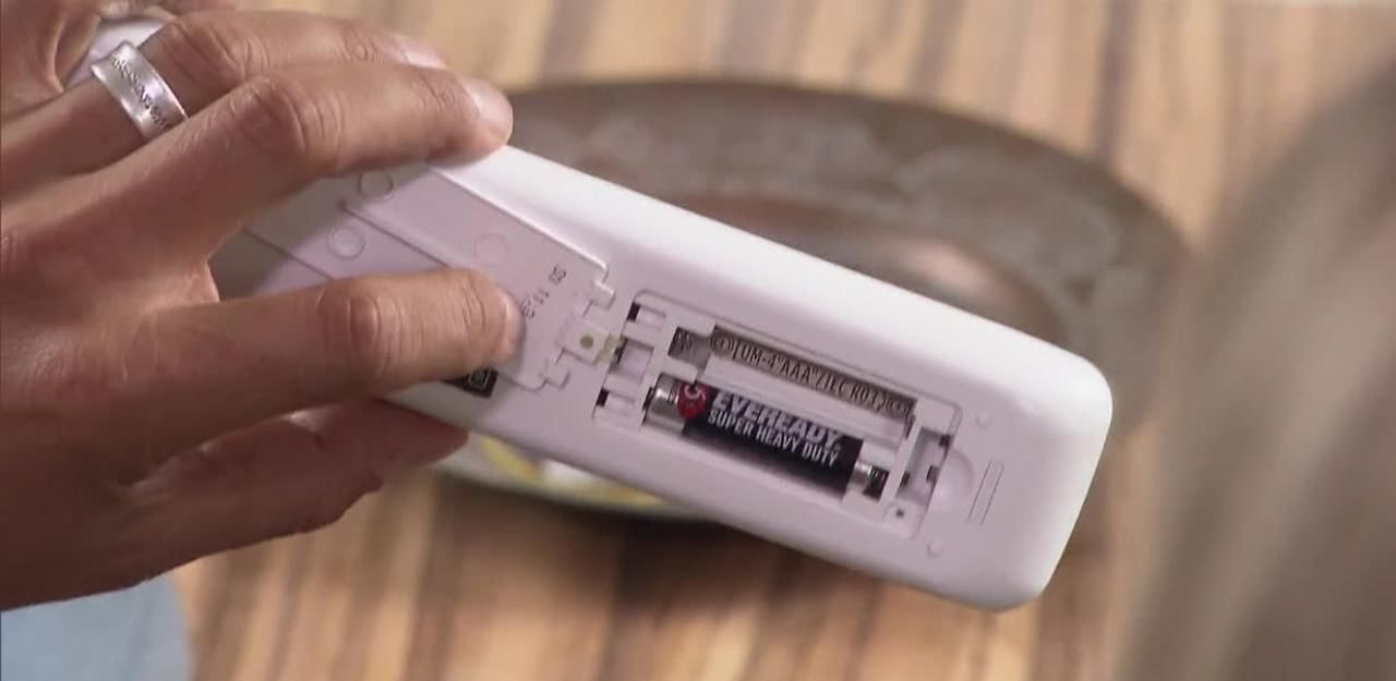 Heute.at - So geht die Fernbedienung mit nur einer Batterie