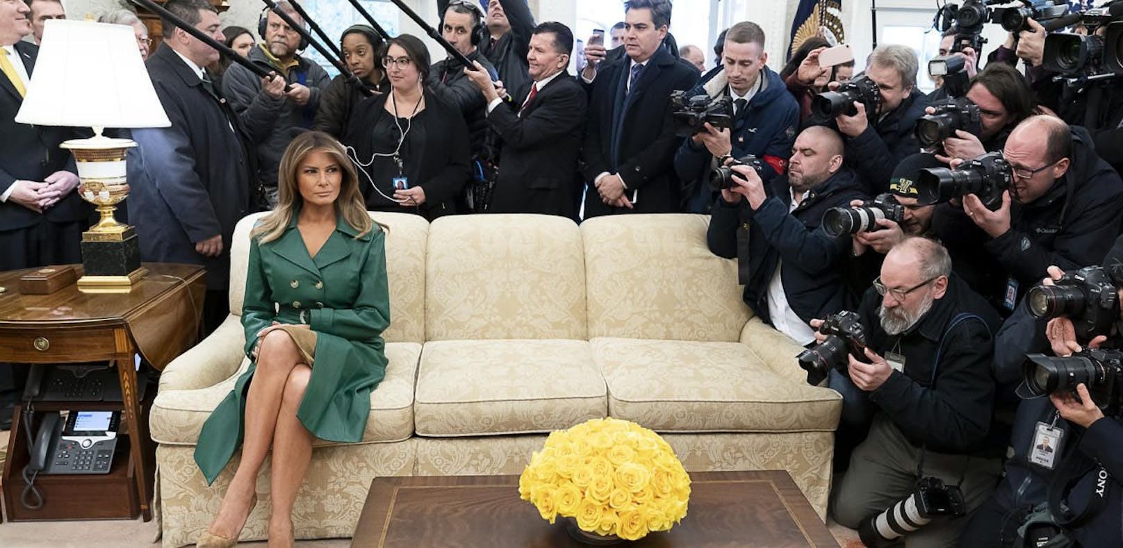 Mit diesem Foto, das am 7. März anlässlich des Besuchs von Tschechiens Premierminister Andrej Babis im Oval Office aufgenommen wurde, gratulierte das Weiße Haus der First Lady zum 49er.