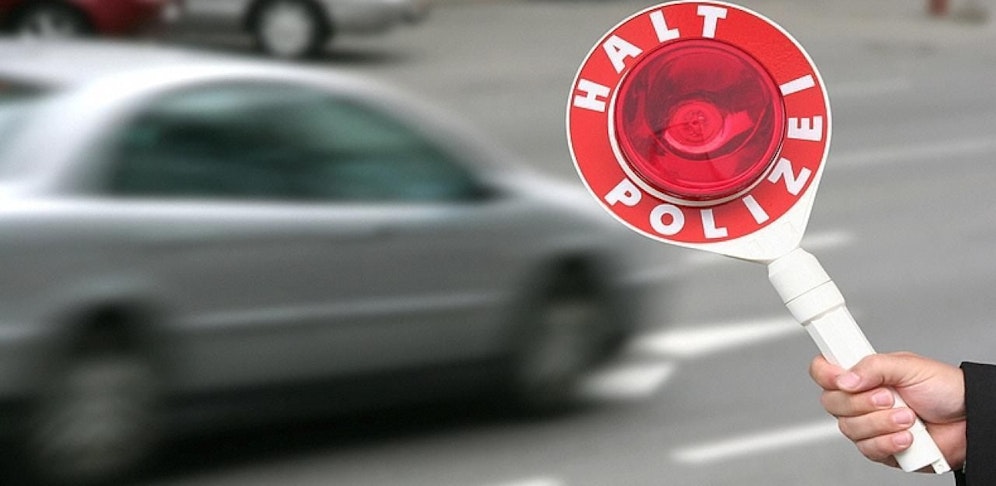 Im Innviertel ist der Polizei am Freitagnachmittag ein Raser mit 195 km/h ins Netz gegangen. 