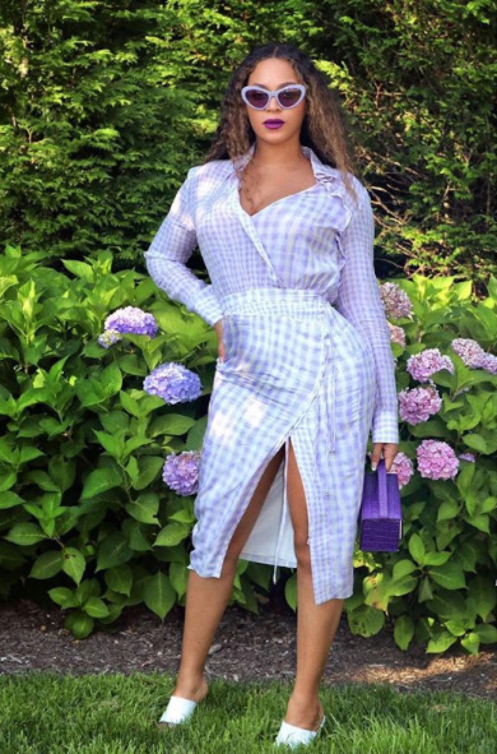 Unter Promis haben die Sonnenbrillen-Modelle des österreichischen Designers bereits Kultstatus erreicht. Nun sieht man auch Beyoncé damit. 