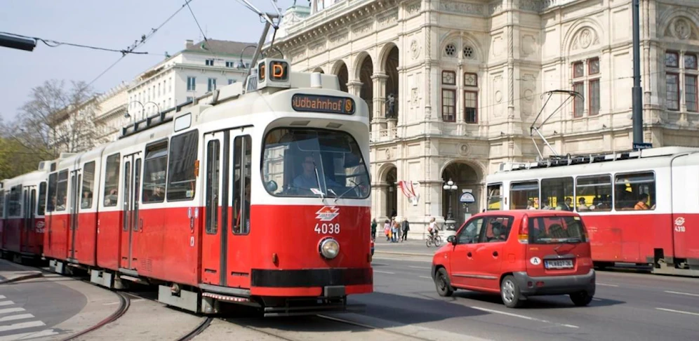 Der Fahrer wurde von einem Kollegen abgelöst.
