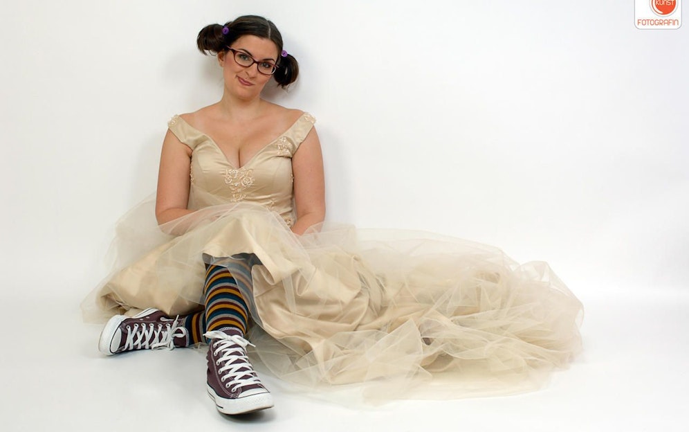 Guggi Hofbauer unterhält Ehepaare.