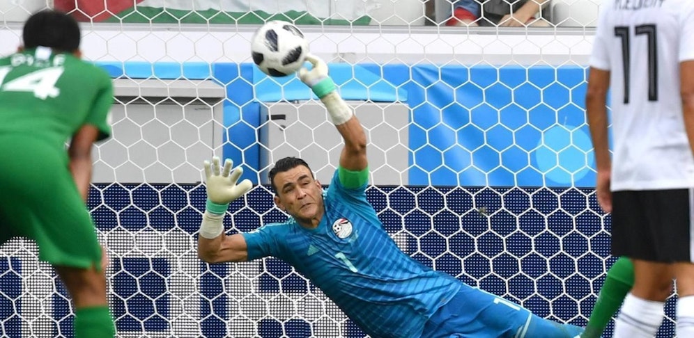 Ägyptens Torwart Essam El-Hadary: Mit 45 Jahren und 161 Spielen der älteste bei einer WM eingesetzte Spieler aller Zeiten! 