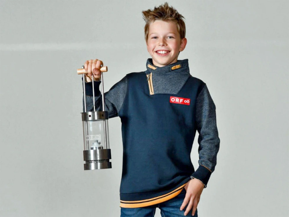 Niklas aus Vorchdorf bringt uns heuer das Friedenslicht aus Betlehem. 