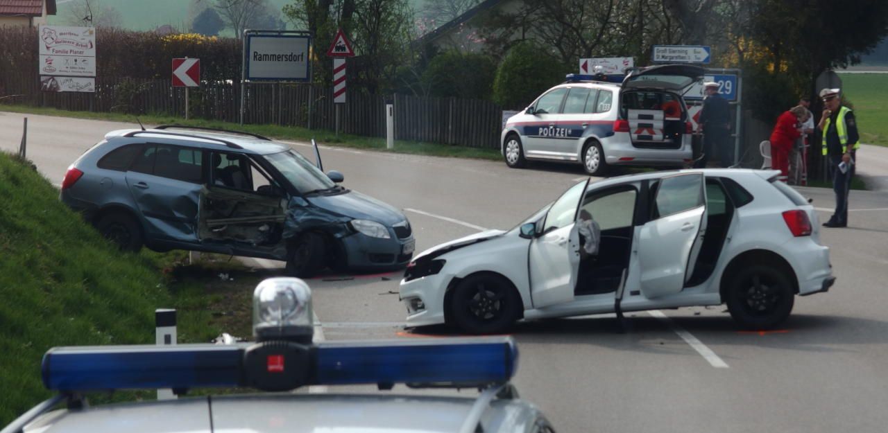 Heute.at - Unfall in Rammersdorf: 83-Jährige übersah Auto
