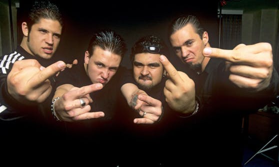 Papa Roach (v.l. Tobin Esperance, Jacoby Shaddix, Dave Buckner, Jerry Horton) zur Zeit ihres großen Durchbruchs im Jahr 2000