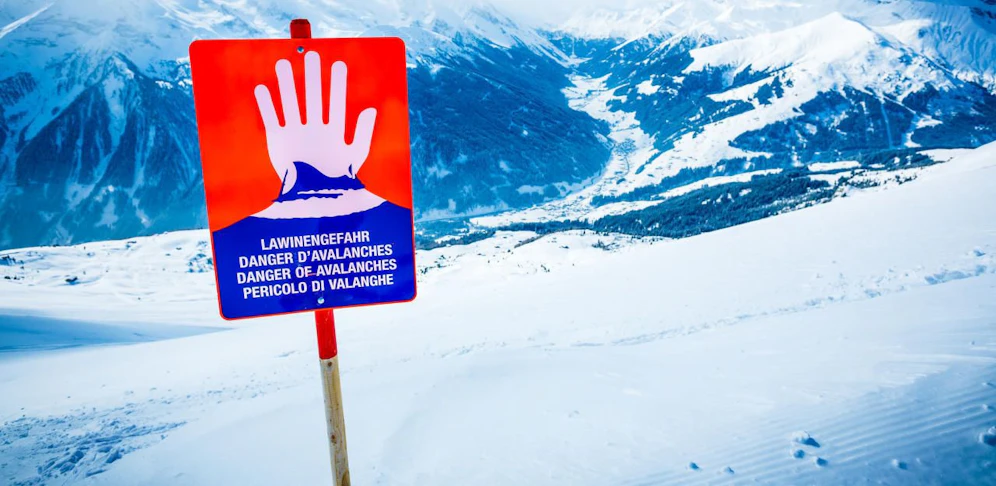Im Schneeberg-Raxgebiet herrscht derzeit Lawinenwarnstufe 3.
