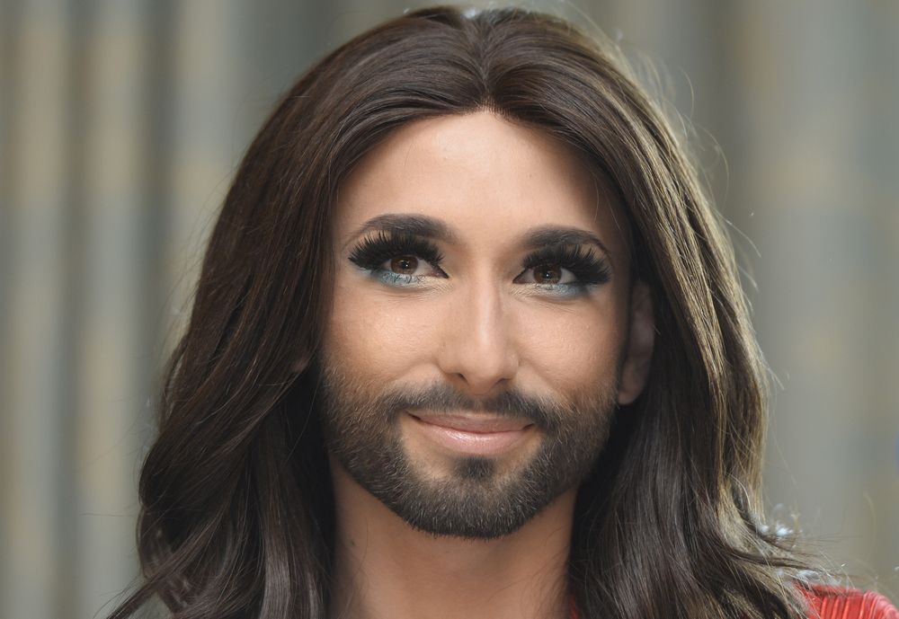 So brav wie auf diesem Foto, zeigt sich die Diva auf ihren online Plattformen eher selten.