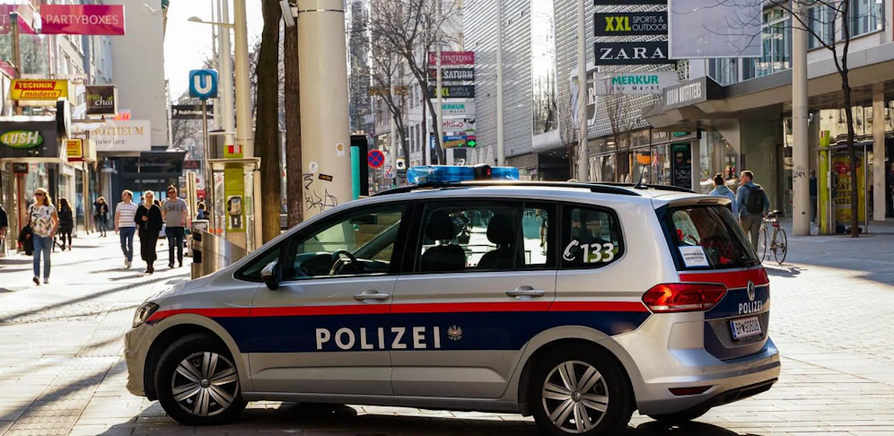 Die mutmaßliche Ladendiebin kam nicht weit. 