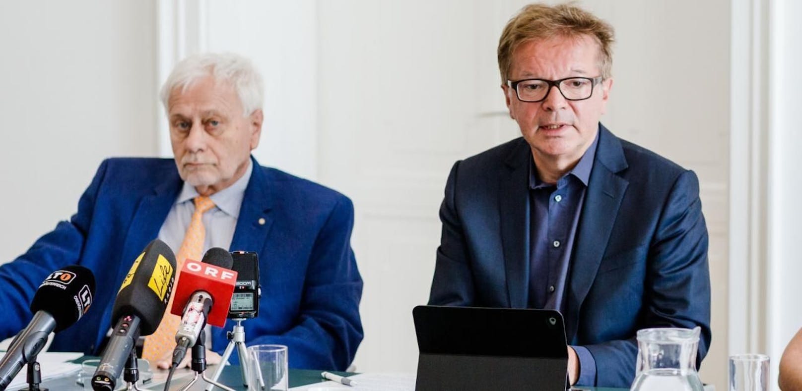 Pressekonferenz mit Rudi Anschober und Friedrich Schneider zum Thema: &quot;Abschiebung von Asylwerber-Lehrlingen kostet uns 24. Mio. Euro&quot;.