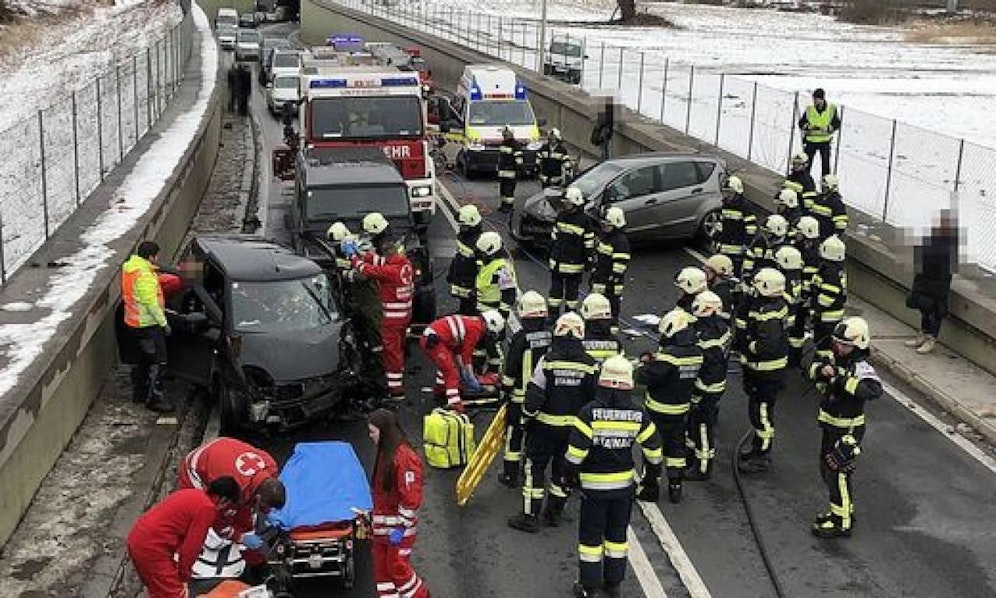 Der Unfall passierte auf der B320 bei Stainach.