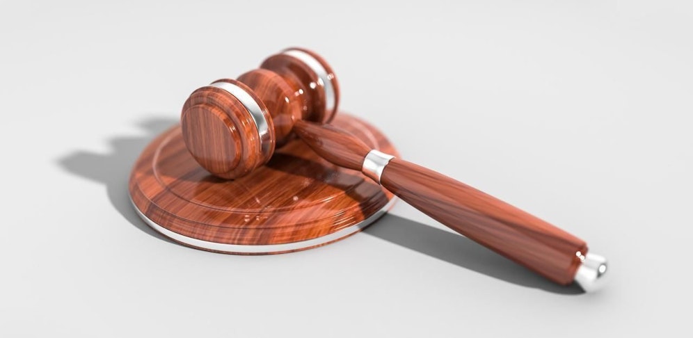 In Klagenfurt wurde eine 18-jährige Kärnterin wegen der Vortäuschung einer Vergewaltigung rechtskräftig zu zehn Monaten bedingter Haft verurteilt. 