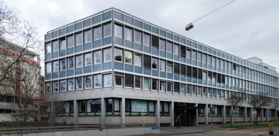 Das Gebäude des Erziehungsdepartements an der Leimenstrasse in Basel