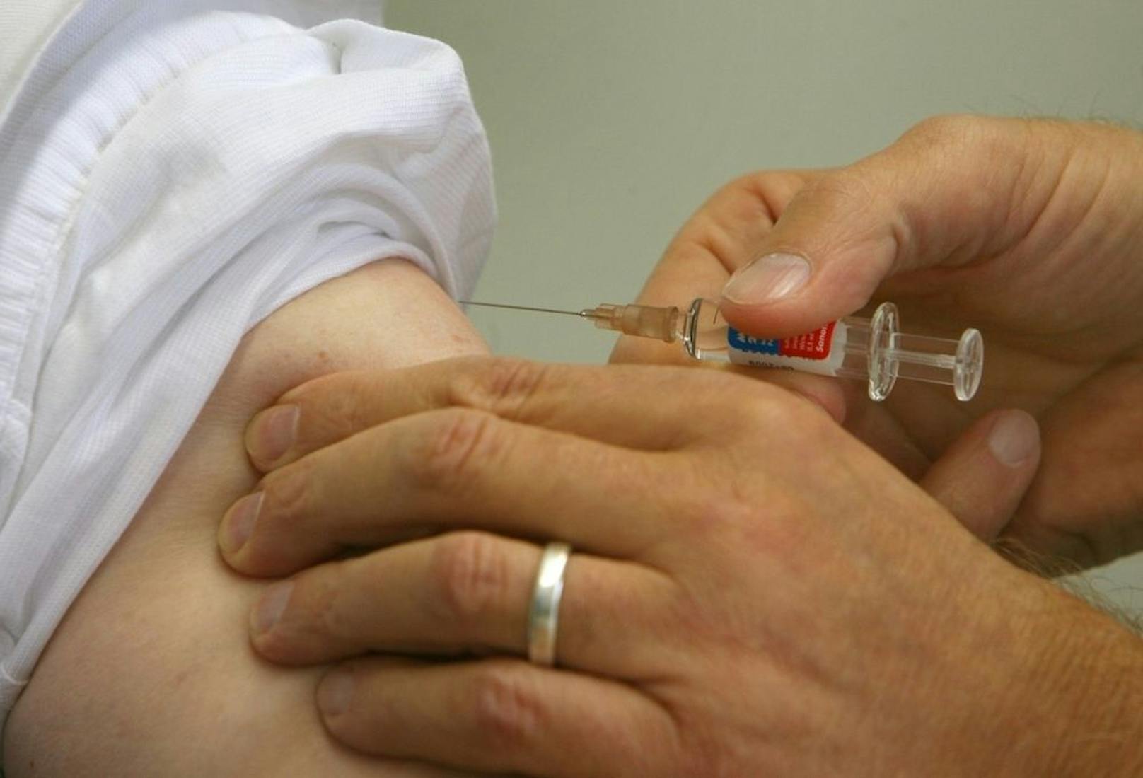 Die Ärztekammer begrüßt kostengünstigeren Zugang zur Influenza-Impfung.