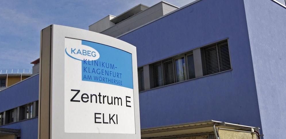 Die Frau wurde in das Klinikum Klagenfurt eingeliefert